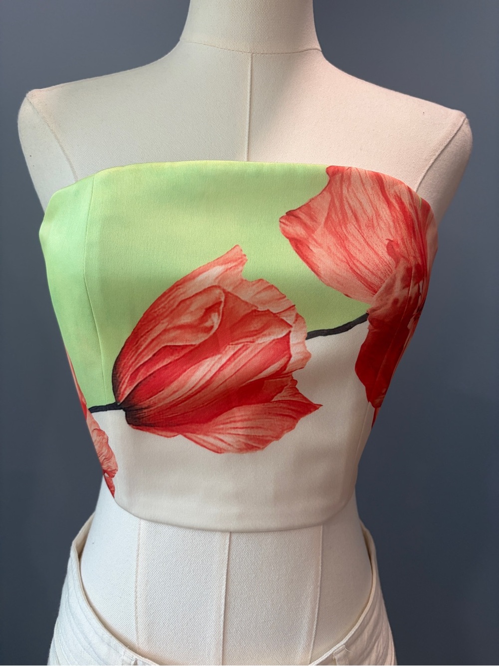 Alice + Olivia Strapless Floral Bustier Crop Top Size 0 NWT Poppy Print
